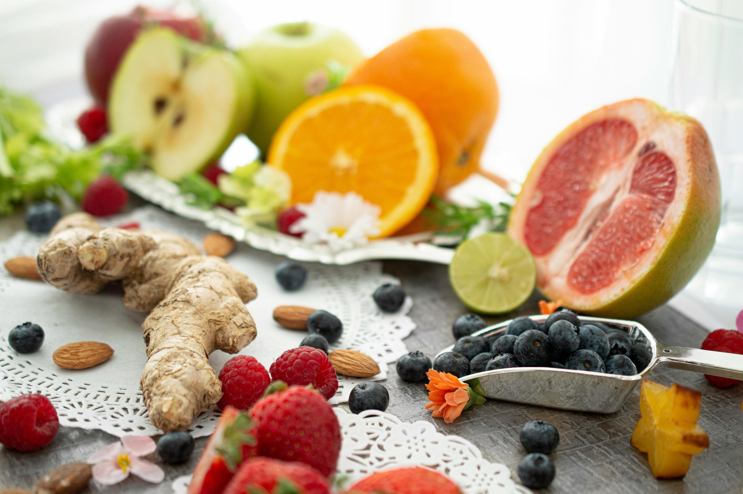 Colourful anti-inflammatory foods including turmeric, berries and leafy greens